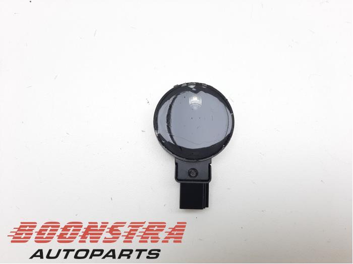 Begagnade Regnsensor Ford Fiesta 7 1.0 EcoBoost 12V 100 Pris € 24,95 Marginaltabell erbjuds av Boonstra Autoparts