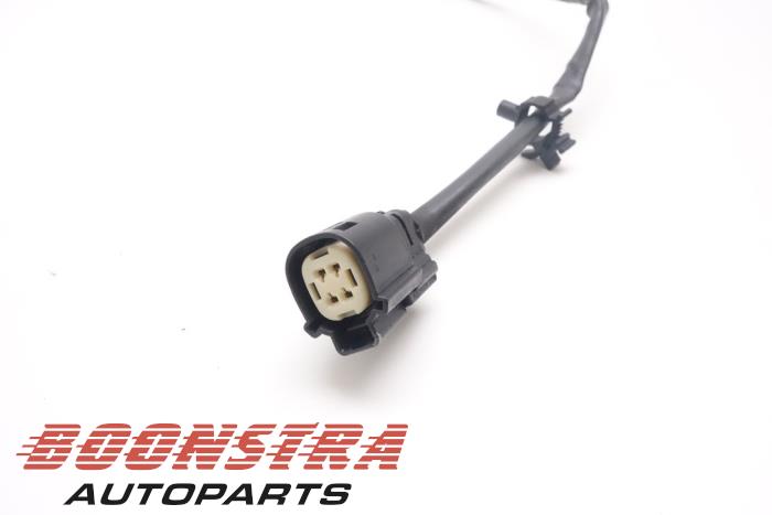 Lambdasonde van een Ford Fiesta 6 (JA8) 1.0 Ti-VCT 12V 65 2013