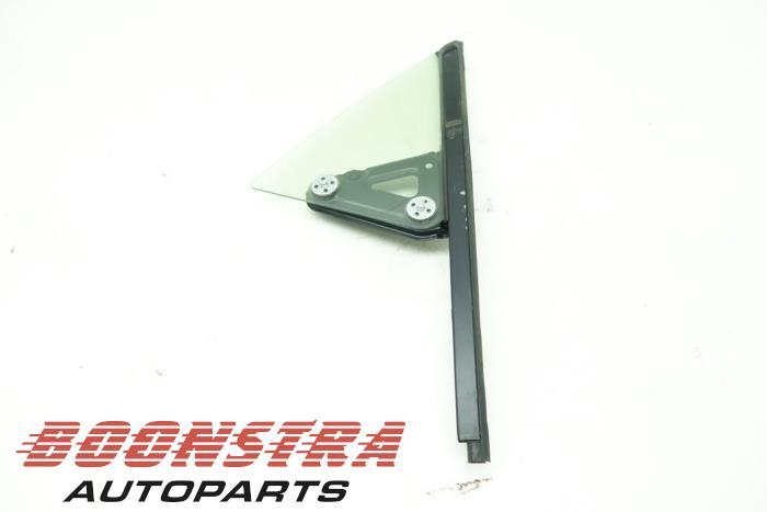 Usados Ventanilla triangular izquierda delante Subaru BRZ (ZC6) 2.0 16V Precio € 139,00 Norma de margen ofrecido por Boonstra Autoparts