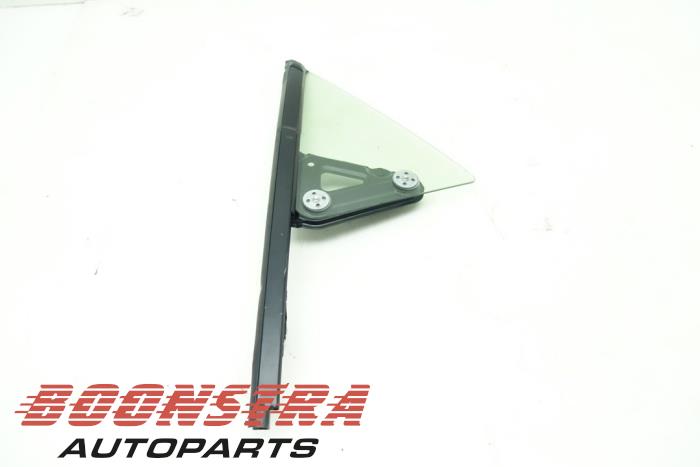Usados Ventanilla triangular derecha delante Subaru BRZ (ZC6) 2.0 16V Precio € 139,00 Norma de margen ofrecido por Boonstra Autoparts