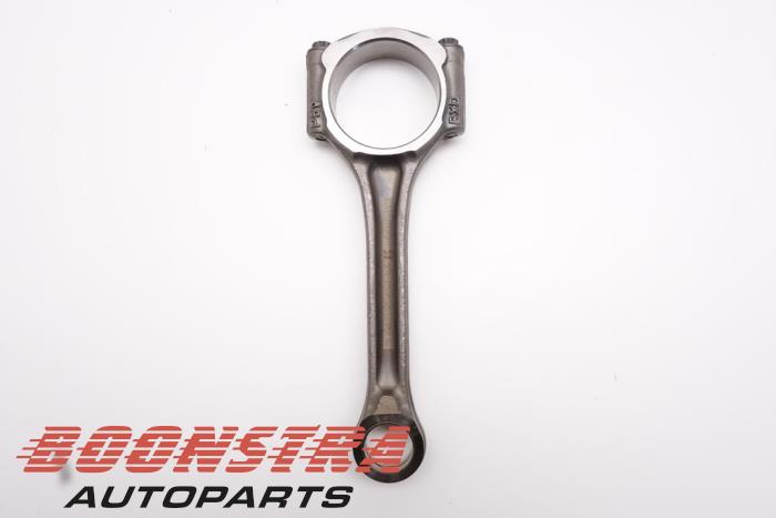 Usagé Bielle Citroen C3 (SX/SW) 1.2 12V e-THP PureTech 110 Prix € 49,95 Règlement à la marge proposé par Boonstra Autoparts