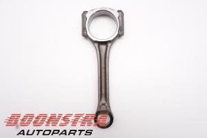 Used Connecting rod Citroen C3 (SX/SW) 1.2 12V e-THP PureTech 110 Price € 24,95 Margin scheme offered by Boonstra Autoparts