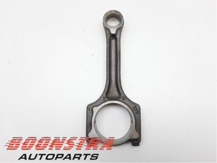 Usagé Bielle BMW 3 serie (F30) 316i 1.6 16V Prix € 64,95 Règlement à la marge proposé par Boonstra Autoparts