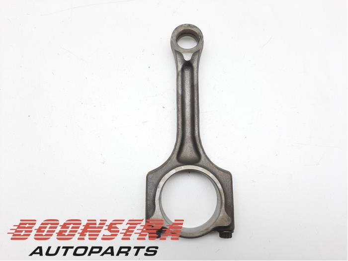 Usagé Bielle BMW 3 serie (F30) 316i 1.6 16V Prix € 64,95 Règlement à la marge proposé par Boonstra Autoparts