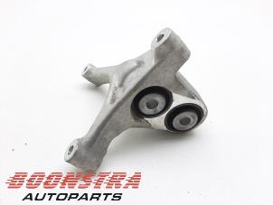Usagé Support moteur Tesla Model S 75D Prix € 49,95 Règlement à la marge proposé par Boonstra Autoparts