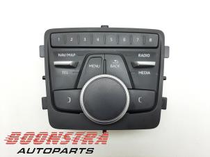 Usados Botón I-Drive Audi A4 (B9) 2.0 TDI Ultra 16V Precio € 124,95 Norma de margen ofrecido por Boonstra Autoparts