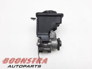 Used Power steering pump BMW 5 serie Touring (E61) 525d 24V Price € 49,95 Margin scheme offered by Boonstra Autoparts