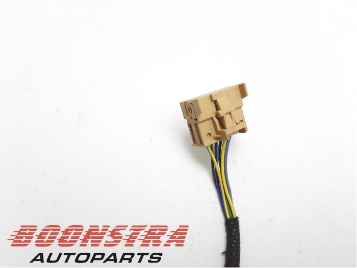 Pdc wiring harness from a Audi A4 (B9) 2.0 TDI Ultra 16V 2018