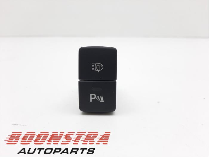 Usagé Commodo Honda CR-V (RM) 2.2 i-DTEC 16V 150 4x4 Prix € 24,95 Règlement à la marge proposé par Boonstra Autoparts