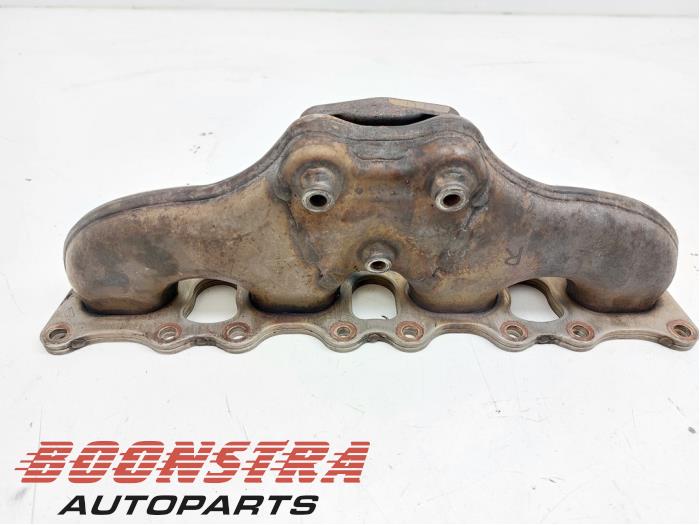 Gebrauchte Abgaskrümmer Porsche Cayenne (9PA) 4.8 V8 32V Turbo Preis € 66,95 Margenregelung angeboten von Boonstra Autoparts