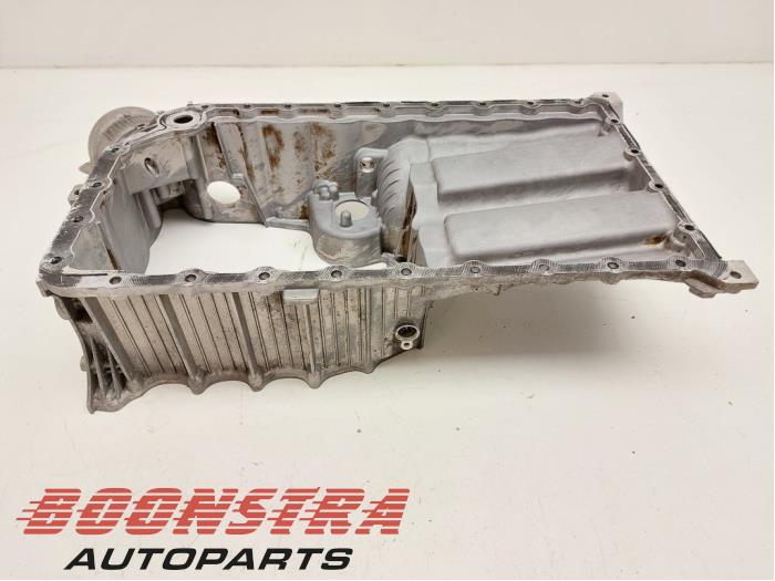 Usagé Couvercle carter Porsche Cayenne (9PA) 4.8 V8 32V Turbo Prix € 98,95 Règlement à la marge proposé par Boonstra Autoparts