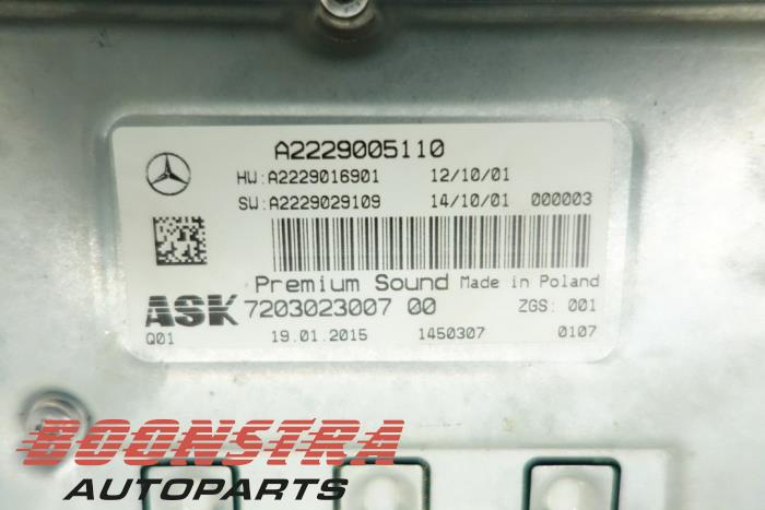 Radioverstärker van een Mercedes-Benz S (W222/V222/X222) 3.0 S-500 Plug-in Hybrid Biturbo 24V 2015