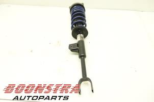 Used Front shock absorber rod, right BMW 5 serie Touring (G31) 530i 2.0 TwinPower Turbo 16V Price € 134,95 Margin scheme offered by Boonstra Autoparts