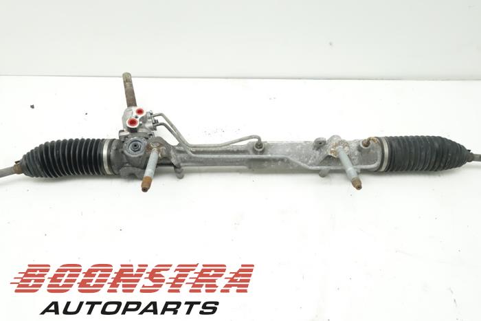 Steering box from a Peugeot 508 SW (8E/8U) 1.6 HDiF 16V 2012