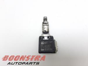 Used Tyre pressure sensor BMW 5 serie (G30) 523i 2.0 TwinPower Turbo 16V Price € 24,95 Margin scheme offered by Boonstra Autoparts