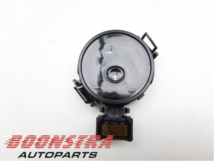 Begagnade Regnsensor BMW 6 serie Gran Coupe (F06) 640d 24V Pris € 24,95 Marginaltabell erbjuds av Boonstra Autoparts