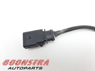 Lambda probe from a Volkswagen Passat Variant (3G5) 1.4 GTE 16V 2015