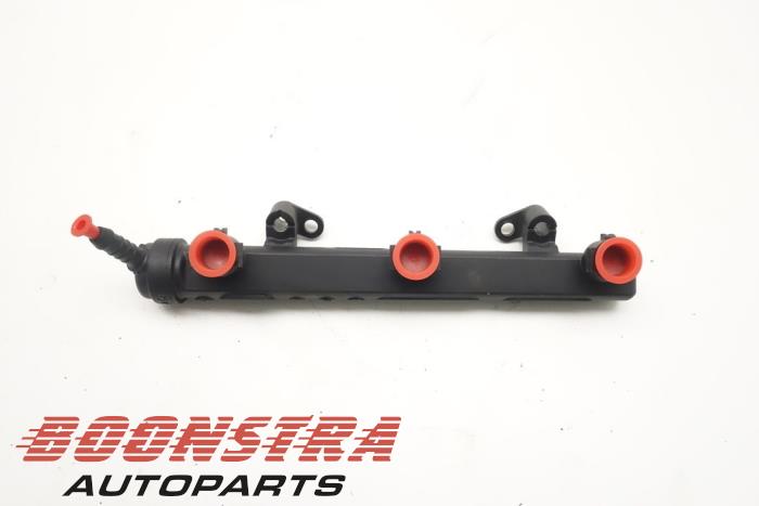 Gebrauchte Kraftstoffverteiler Volkswagen Up! (121) 1.0 12V 60 Preis € 24,95 Margenregelung angeboten von Boonstra Autoparts