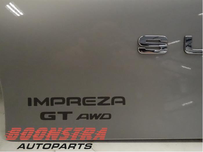 Heckklappe van een Subaru Impreza I (GC) 2.0i Turbo GT 16V 4x4 2000