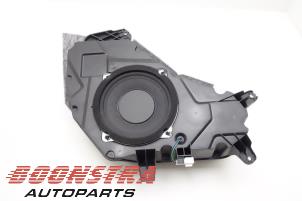 Used Subwoofer Hyundai iX35 (LM) 2.0 16V Price € 63,95 Margin scheme offered by Boonstra Autoparts