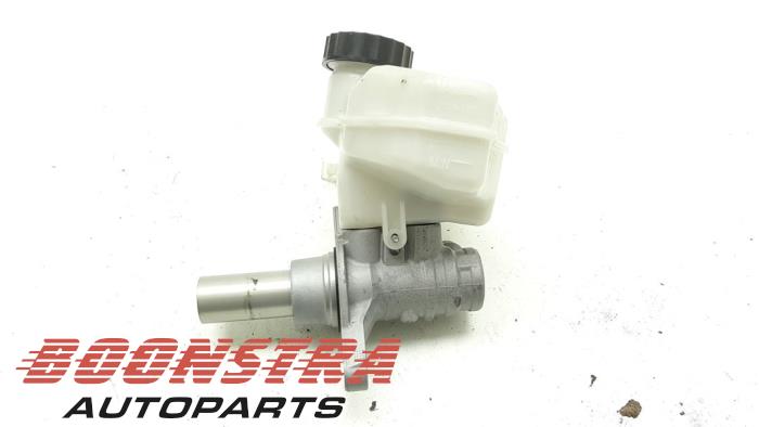 Used Master cylinder BMW 5 serie Touring (G31) 530i 2.0 TwinPower Turbo 16V Price € 48,95 Margin scheme offered by Boonstra Autoparts