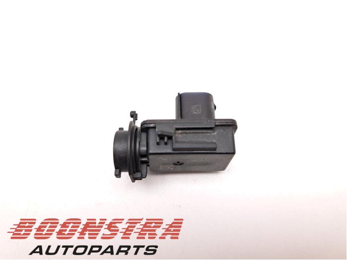 Begagnade Luftkvalitetssensor BMW 5 serie Touring (G31) 530i 2.0 TwinPower Turbo 16V Pris € 29,95 Marginaltabell erbjuds av Boonstra Autoparts