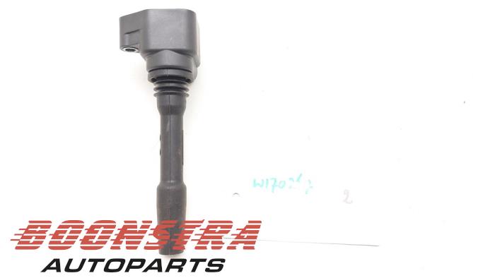 Ignition coil from a MINI Clubman (F54) 1.5 Cooper 12V 2016