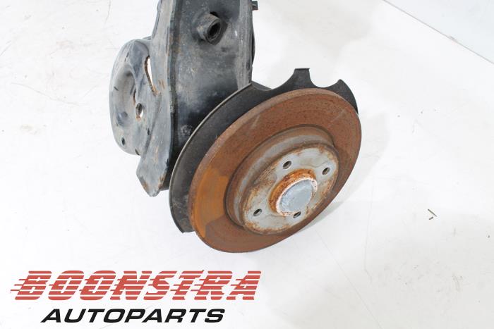 Rear-wheel drive axle from a Citroën Berlingo 1.6 BlueHDI 100 2018