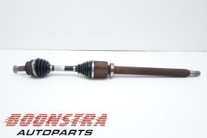 Used Front drive shaft, right Volvo V60 I (FW/GW) 2.4 D6 20V Plug-in Hybrid AWD Price € 73,95 Margin scheme offered by Boonstra Autoparts