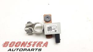 Used Battery sensor Opel Astra K Sports Tourer 1.0 Turbo 12V Price € 24,95 Margin scheme offered by Boonstra Autoparts