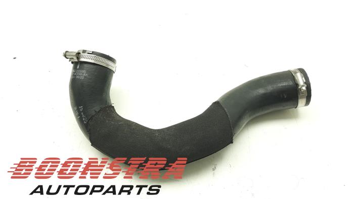 Gebrauchte Intercooler Rohr Ford Transit Custom 2.0 TDCi 16V Eco Blue 130 Preis € 30,19 Mit Mehrwertsteuer angeboten von Boonstra Autoparts