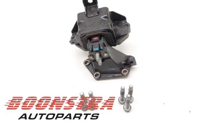 Used Engine mount Kia Optima Sportswagon (JFF) 1.6 T-GDi 16V Price € 34,95 Margin scheme offered by Boonstra Autoparts