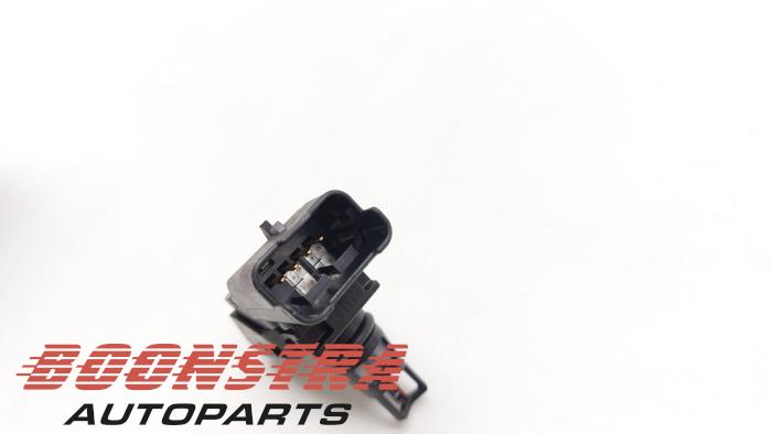 Begagnade MAP-sensor (insugsrör) Peugeot 2008 (CU) 1.2 12V e-THP PureTech 110 Pris € 24,95 Marginaltabell erbjuds av Boonstra Autoparts