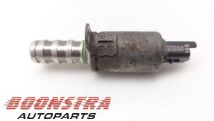 Used Camshaft sensor Peugeot 2008 (CU) 1.2 12V e-THP PureTech 110 Price € 24,95 Margin scheme offered by Boonstra Autoparts