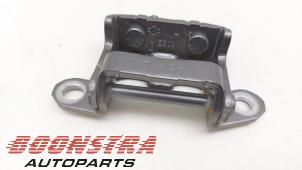 Used Rear door hinge, left Nissan Qashqai (J11) 1.5 dCi DPF Price € 24,95 Margin scheme offered by Boonstra Autoparts