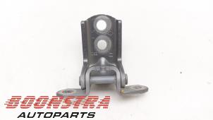 Used Front door hinge, right Nissan Qashqai (J11) 1.5 dCi DPF Price € 24,95 Margin scheme offered by Boonstra Autoparts