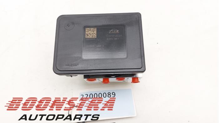 Używane Pompa ABS Morgan Plus Six Cena € 249,95 Procedura marży oferowane przez Boonstra Autoparts