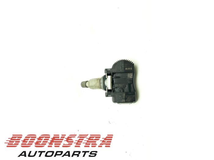 Begagnade Däcktryckssensor BMW i3 (I01) i3 120Ah Pris € 29,95 Marginaltabell erbjuds av Boonstra Autoparts