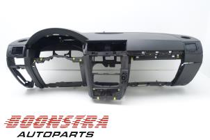 Used Dashboard Hyundai i30 Crosswagon (WWH) 1.6 CVVT 16V Price € 199,95 Margin scheme offered by Boonstra Autoparts
