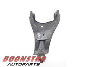 Used Front wishbone, left Dacia Duster (HS) 1.5 dCi 4x4 Price € 29,95 Margin scheme offered by Boonstra Autoparts
