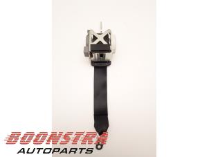 Used Rear seatbelt, right BMW 3 serie (E90) 318i 16V Price € 24,95 Margin scheme offered by Boonstra Autoparts