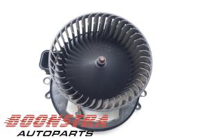 Used Heating and ventilation fan motor BMW 3 serie Touring (F31) 320d 2.0 16V EfficientDynamicsEdition Price € 24,95 Margin scheme offered by Boonstra Autoparts