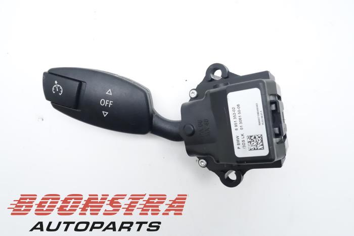 Używane Obsluga tempomatu BMW 5 serie (E60) 550i 32V Cena € 24,95 Procedura marży oferowane przez Boonstra Autoparts