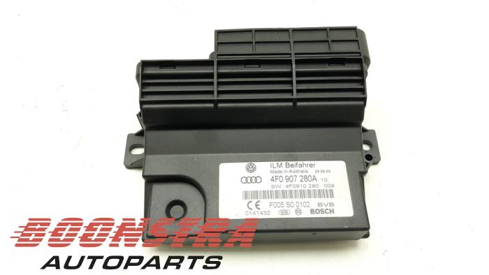 Used On-board computer Audi A6 Quattro (C6) 2.7 TDI V6 24V Price € 24,95 Margin scheme offered by Boonstra Autoparts