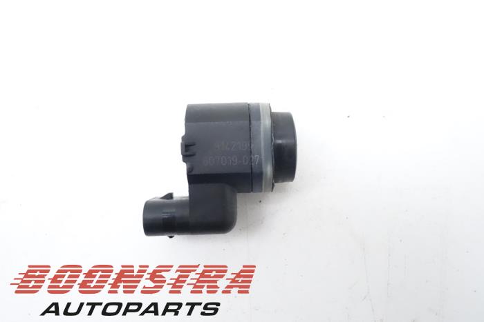Begagnade Parkeringssensor BMW 5 serie (E60) 550i 32V Pris € 24,95 Marginaltabell erbjuds av Boonstra Autoparts