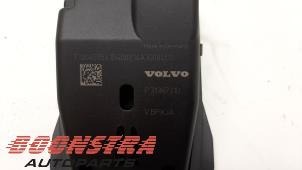 Regnsensor från en Volvo V60 I (FW/GW) 1.6 T3 16V 2015