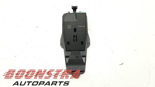 Regnsensor från en Volvo V60 I (FW/GW) 1.6 T3 16V 2015