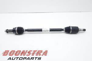 Used Drive shaft, rear right Landrover Discovery Sport (LC) 2.0 T 16V AWD Price € 299,95 Margin scheme offered by Boonstra Autoparts