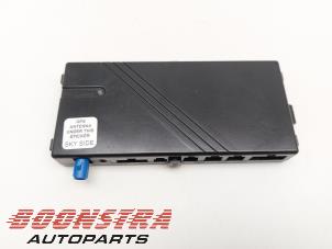 Usados GPS module Peugeot Boxer (U9) 2.2 Blue HDi 120 Precio € 108,84 IVA incluido ofrecido por Boonstra Autoparts