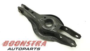 Used Rear wishbone, right BMW 3 serie Touring (F31) 320i 2.0 16V Price € 24,95 Margin scheme offered by Boonstra Autoparts